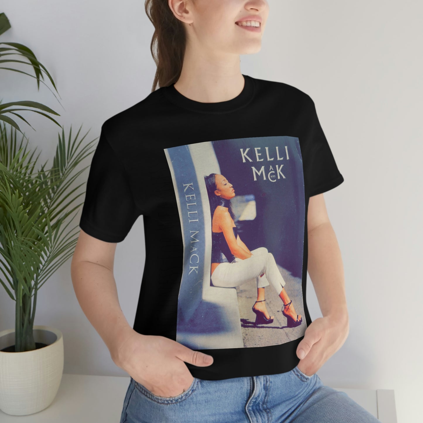 Kween Kellz - Unisex  Short Sleeve Tee